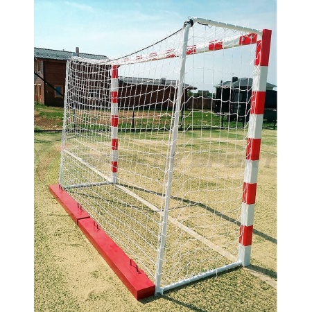 Купить Ворота мини-футбольные без сетки 2х3х1 м. (добровольный серт.) с накидным противовесом 50 кг в Артёме 